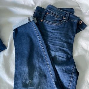 Juniors sz 11 rolled at the ankle cropped jeans EUC- worn once